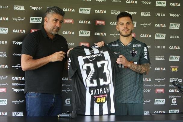 Apresentao do meia Nathan, novo jogador do Atltico