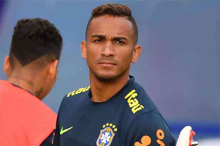 Relembre as participações de Neymar nas últimas Copas do Mundo