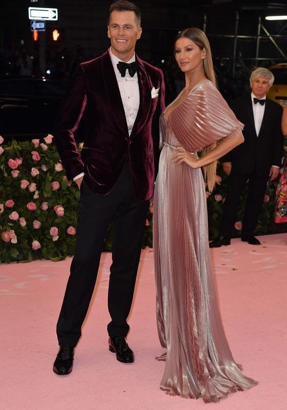 Foto da supermodelo Gisele Bndchen e de Tom Brady, jogador de futebol americano do Tampa Bay Buccaneers