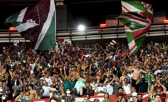 7° - Fluminense: 33.242