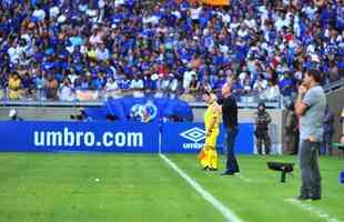 Rafinha, para o Cruzeiro, e Clayson, para o Corinthians, marcaram os gols da partida