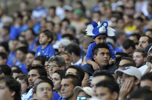 Galeria de fotos do jogo entre Cruzeiro e Flamengo, no Mineiro, pela 19 rodada do Brasileiro