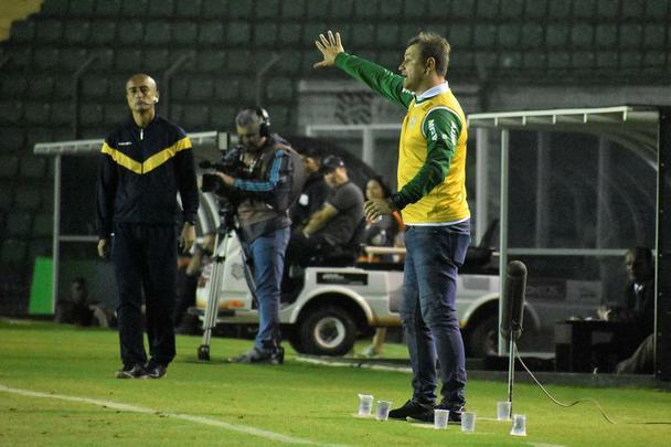América e Figueirense se enfrentaram pela 28ª rodada da Série B do Campeonato Brasileiro
