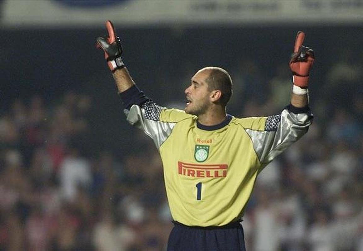 Marcos encerra carreira aps 20 temporadas defendendo o Palmeiras