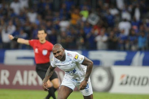 Equipes se enfrentaram pela sexta rodada do Grupo B da Copa Libertadores