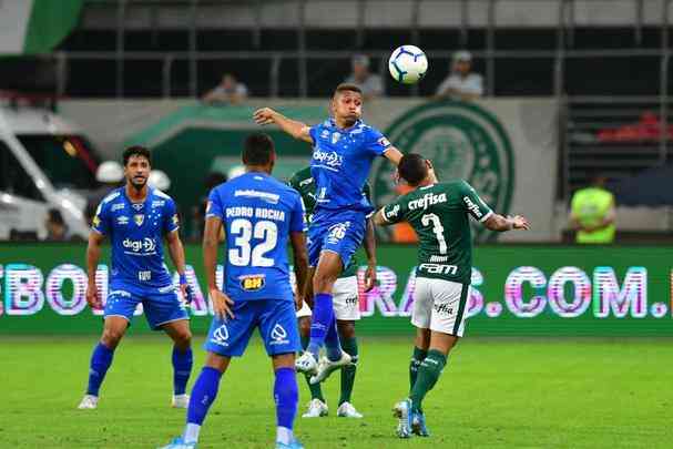 Gol de Bruno Henrique, no fim do primeiro tempo, definiu vitria do Palmeiras por 1 a 0 sobre o Cruzeiro
