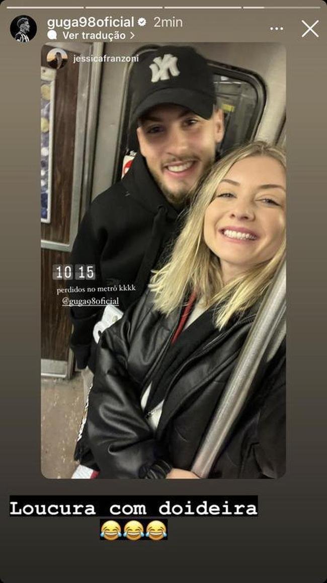 Guga registrou momento curioso: perdido no metr de Nova York com a namorada.