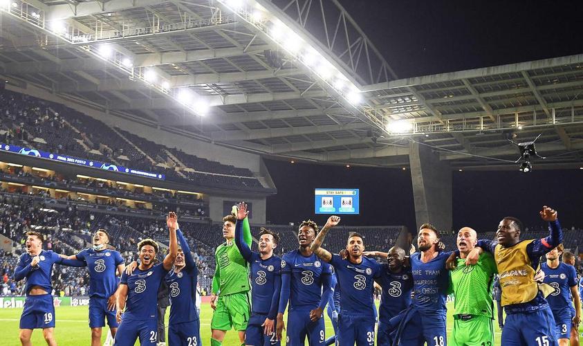 Chelsea faz a festa depois de vencer o Manchester City e faturar o bi na Liga dos Campeões