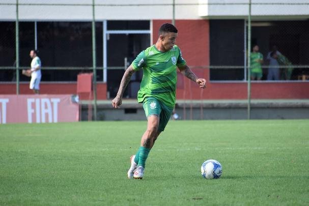 Imagens do jogo-treino do Amrica contra o Inter de Minas