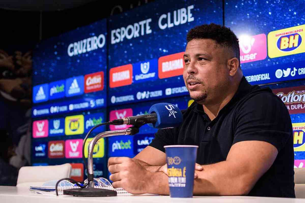 Em sua primeira visita à Toca da Raposa II, Ronaldo concedeu entrevista coletiva e teve contato com jogadores e comissão técnica do Cruzeiro. Ele também se encontrou com sócios da categoria Diamante.