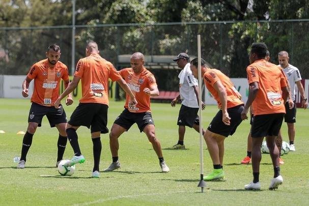 Atlético encerra preparação para encarar o Cruzeiro