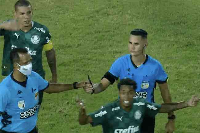 São Paulo repudiou ato de torcedor tricolor 