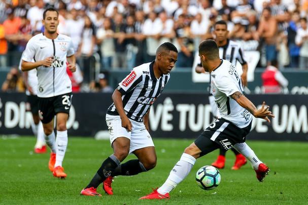 Galo empatou com Corinthians por 2 a 2, em Itaquera, e ficou mais distante da Copa Libertadores