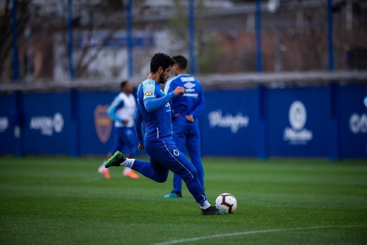 De olho em jogo contra o River Plate pela Copa Libertadores, Cruzeiro treinou na tarde desta segunda-feira no CT do Boca Juniors