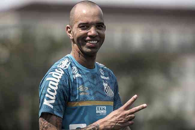 Diego Tardelli  um dos atacantes do Santos 
