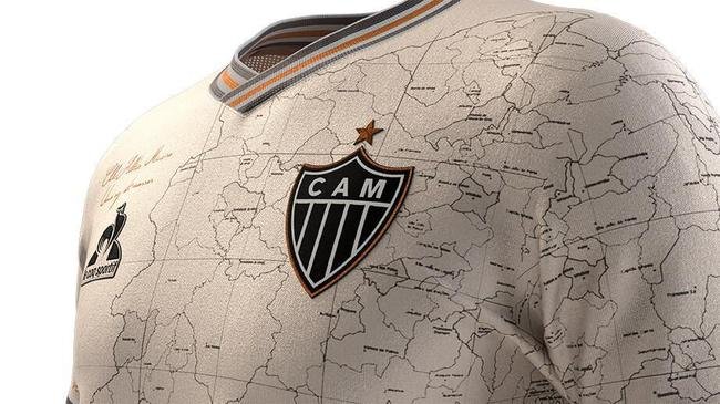 Em 2021, Atltico e Le Coq promoveram novamente o concurso do Manto da Massa; desta vez, um torcedor desenhou um uniforme com o mapa de Minas Gerais