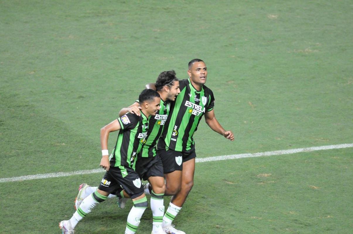 Amrica x Nova Iguau: fotos do jogo pela terceira fase da Copa do Brasil