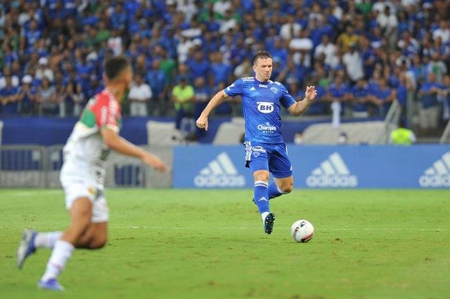 Fotos do jogo entre Cruzeiro e Brusque, no Mineiro, em Belo Horizonte, pela segunda rodada da Srie B do Campeonato Brasileiro