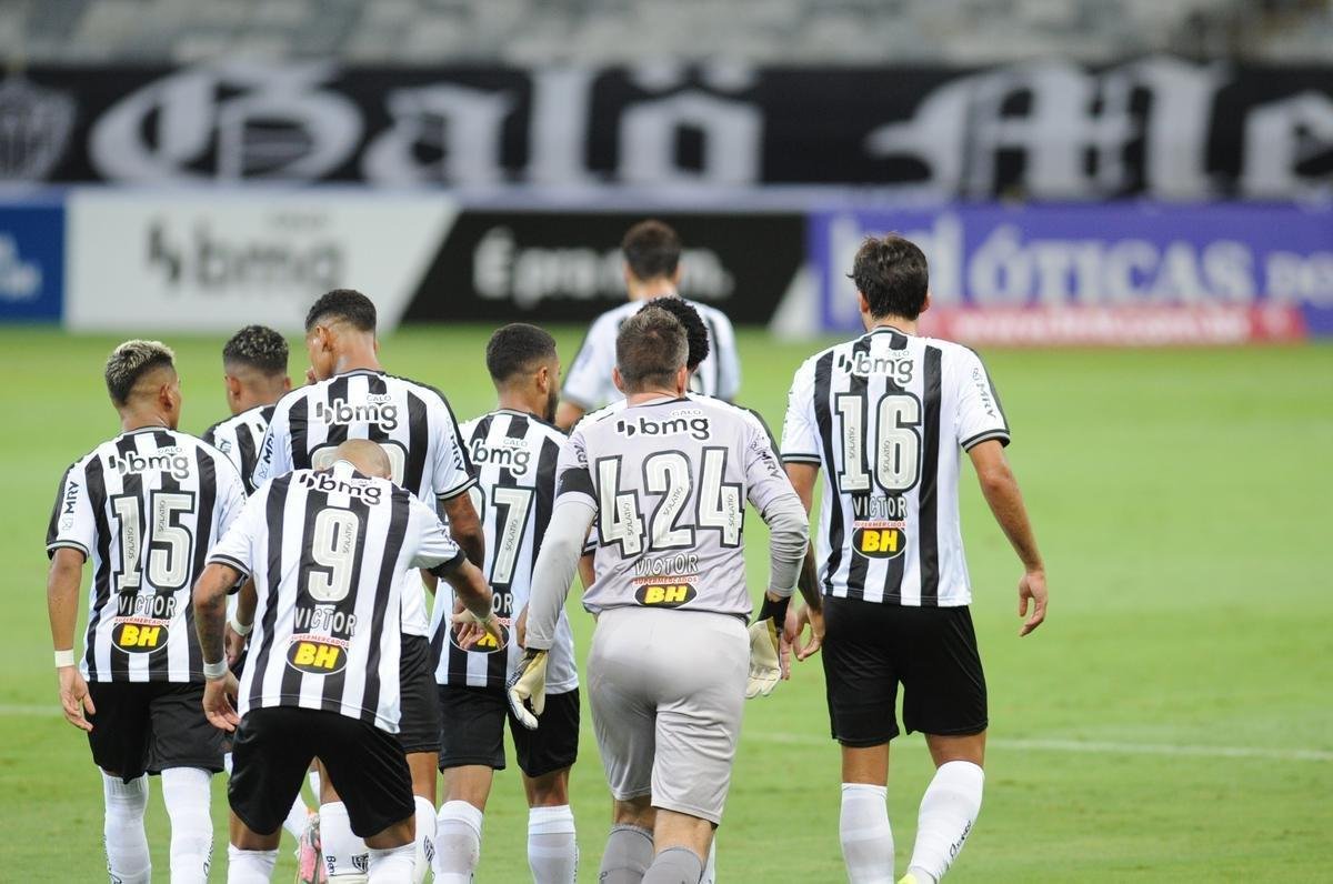 Galo venceu a URT na despedida do goleiro Victor