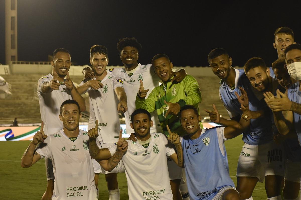 Treze-PB e América se enfrentaram pela primeira fase da Copa do Brasil, no Estádio Amigão, em Campina Grande