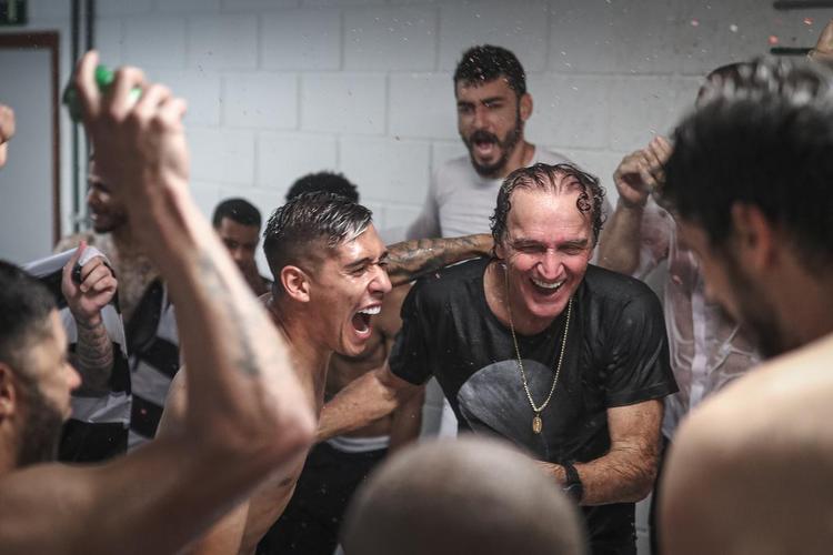 Bastidores da festa do Atlético em comemoração ao título brasileiro