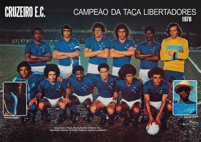 Com a camisa totalmente azul e com estrelas brancas, alm da Taa Brasil de 1966, o Cruzeiro conquistou a Copa Libertadores de 1976.