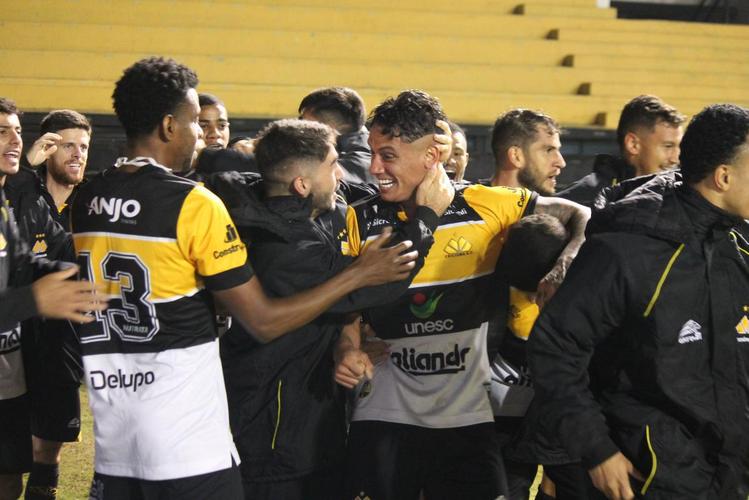 12 - Criciúma