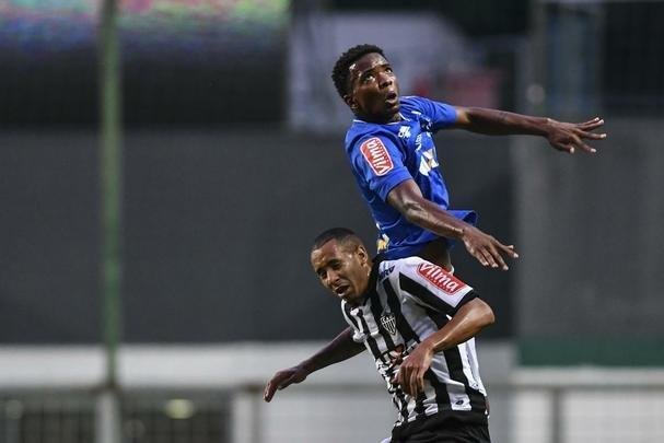 Cac (25/04/1999): campeo brasileiro e da Supercopa Sub-20 em 2017, o zagueiro de 18 anos comeou a treinar com o elenco profissional em 1 de maro. Seu contrato com o clube vai at dezembro de 2020.