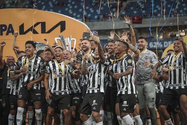 O Atltico entrou em campo 67 vezes em 2022. O Galo foi comandado por Turco Mohamed, Lucas Gonalves (interino) e Cuca em 2022. Na temporada, o Alvinegro disputou Campeonato Mineiro, Supercopa do Brasil, Copa Libertadores, Copa do Brasil e Campeonato Brasileiro.