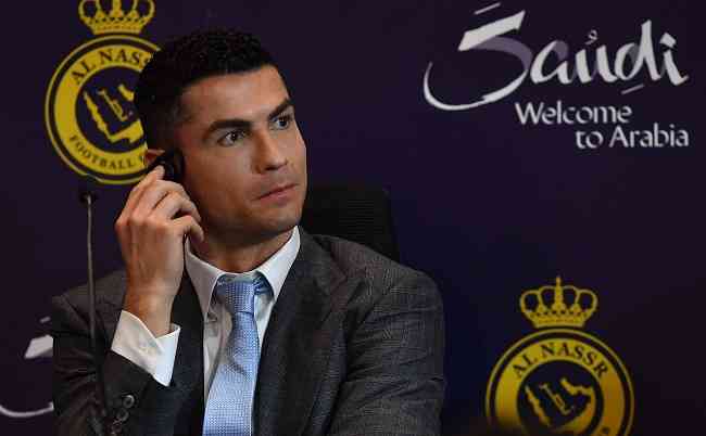 Cristiano Ronaldo é apresentado em clube saudita: “Estou aqui para