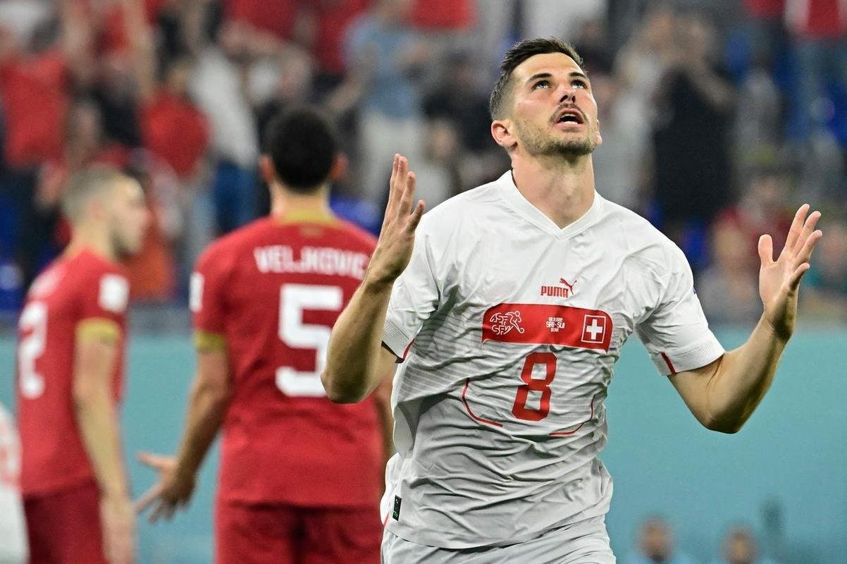 Srvia e Sua se enfrentaram pela 3 rodada do Grupo G da Copa do Mundo do Catar, no estdio 974, em Doha