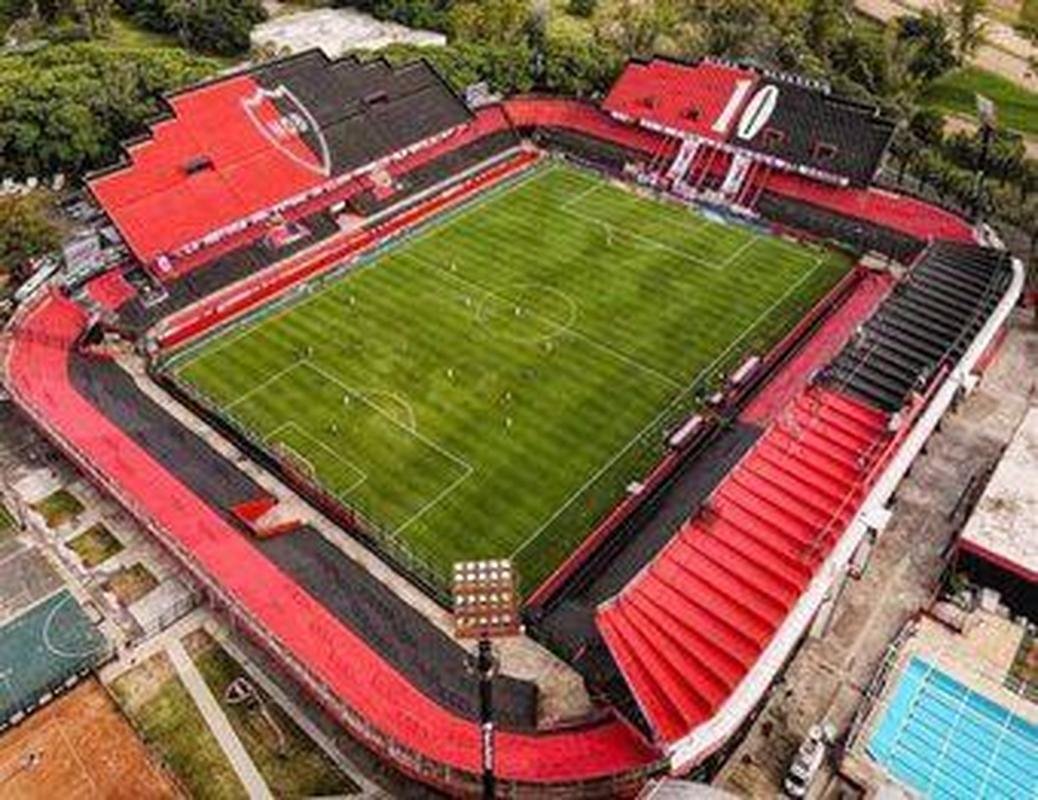 Marcelo Alberto Bielsa, casa do Newells Old Boys-ARG, comporta 42 mil torcedores (Grupo E)