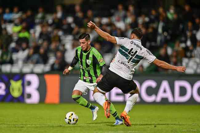 Em jogo equilibradíssimo o Coritiba virou e venceu o Unidos CIC