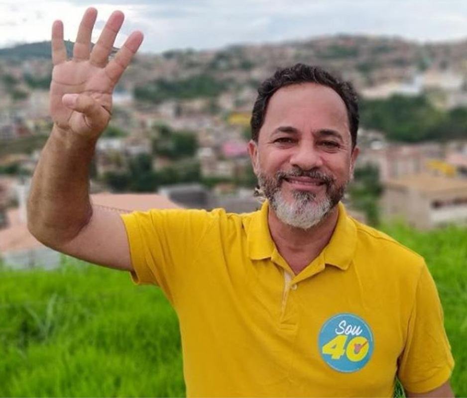 Ex-diretor executivo do Cruzeiro, Marco Antnio Lage recebeu 33.141 votos para prefeito em Itabira, nmero que corresponde a 50,59%. Sua candidatura, contudo, est sub judice e ser avaliada pelo Tribunal Regional Eleitoral de Minas Gerais.