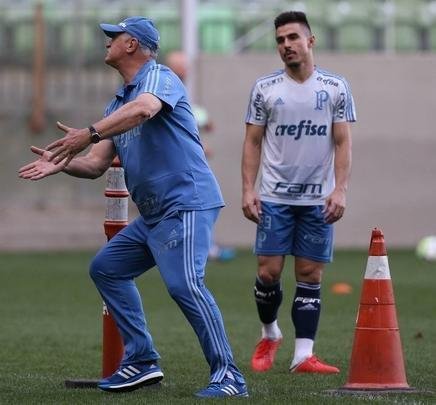 Felipo comandou treino do Palmeiras no Independncia visando ao jogo de quarta, s 21h45, no Mineiro, contra o Cruzeiro, pela semifinal da Copa do Brasil. Time precisa vencer para ir  deciso