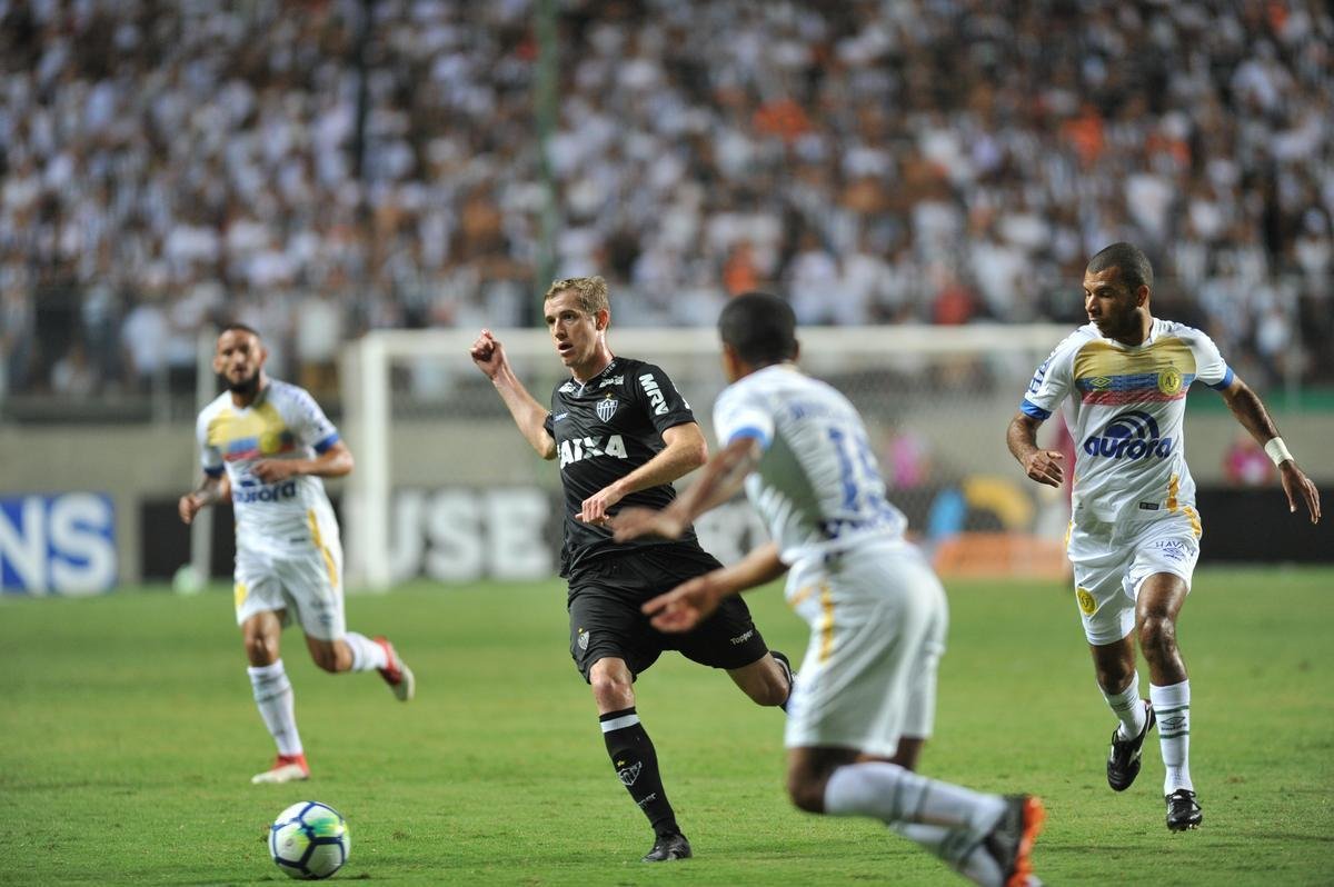 Imagens do empate sem gols entre Atltico e Chapecoense, no Independncia