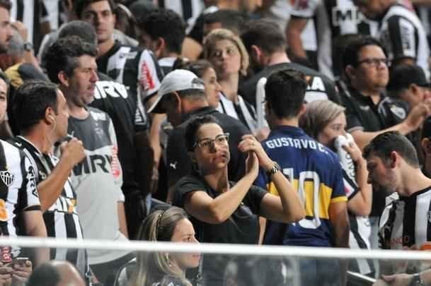 Imagens da tristeza dos atleticanos no Independncia com a eliminao na Copa Libertadores