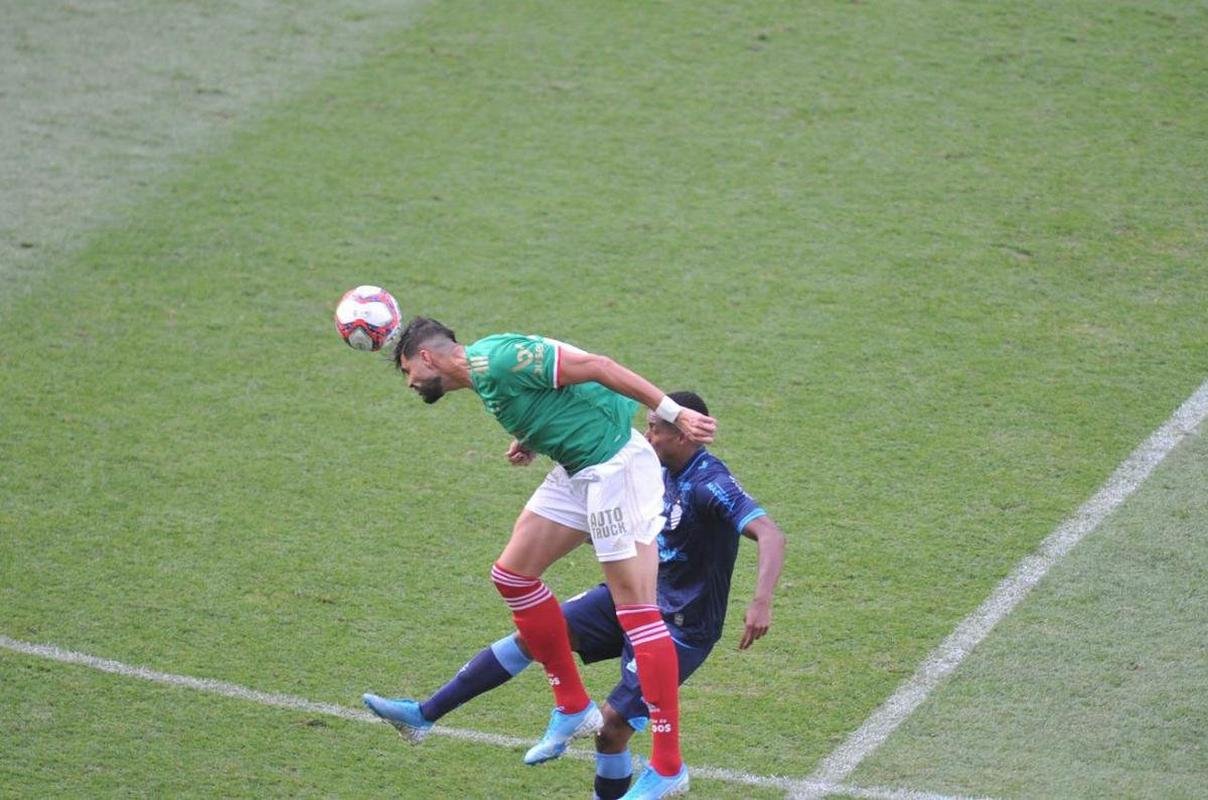 Imagens de Cruzeiro x CSA, no estdio Independncia, em Belo Horizonte, pela 2 rodada da Srie B