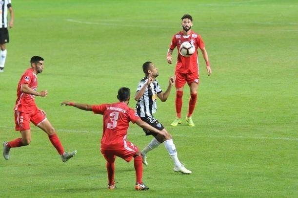 Fotos do primeiro tempo de Atltico x Unin La Calera, no Independncia, pela Sul-Americana