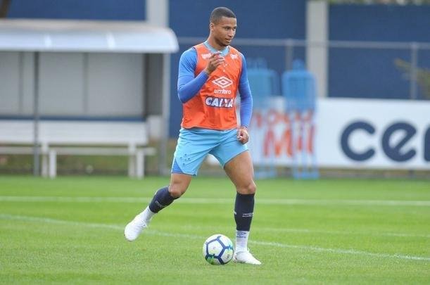 Murilo - zagueiro do Cruzeiro - 27/03/1997