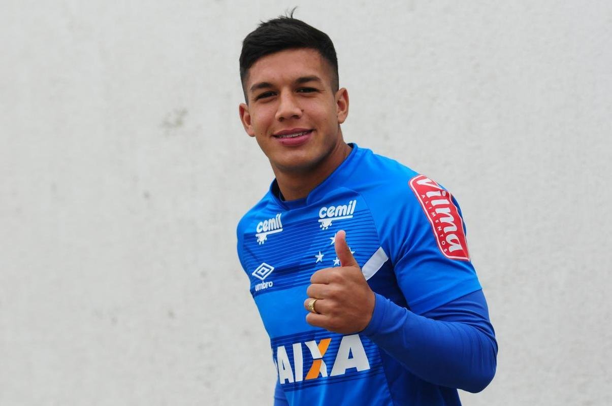 Lucas Romero pelo Cruzeiro na temporada 2017