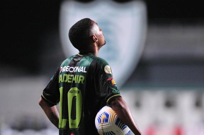 Fotos da vitria do Amrica sobre o Fortaleza, por 2 a 1, no Independncia, pela 29 rodada da Srie A do Campeonato Brasileiro