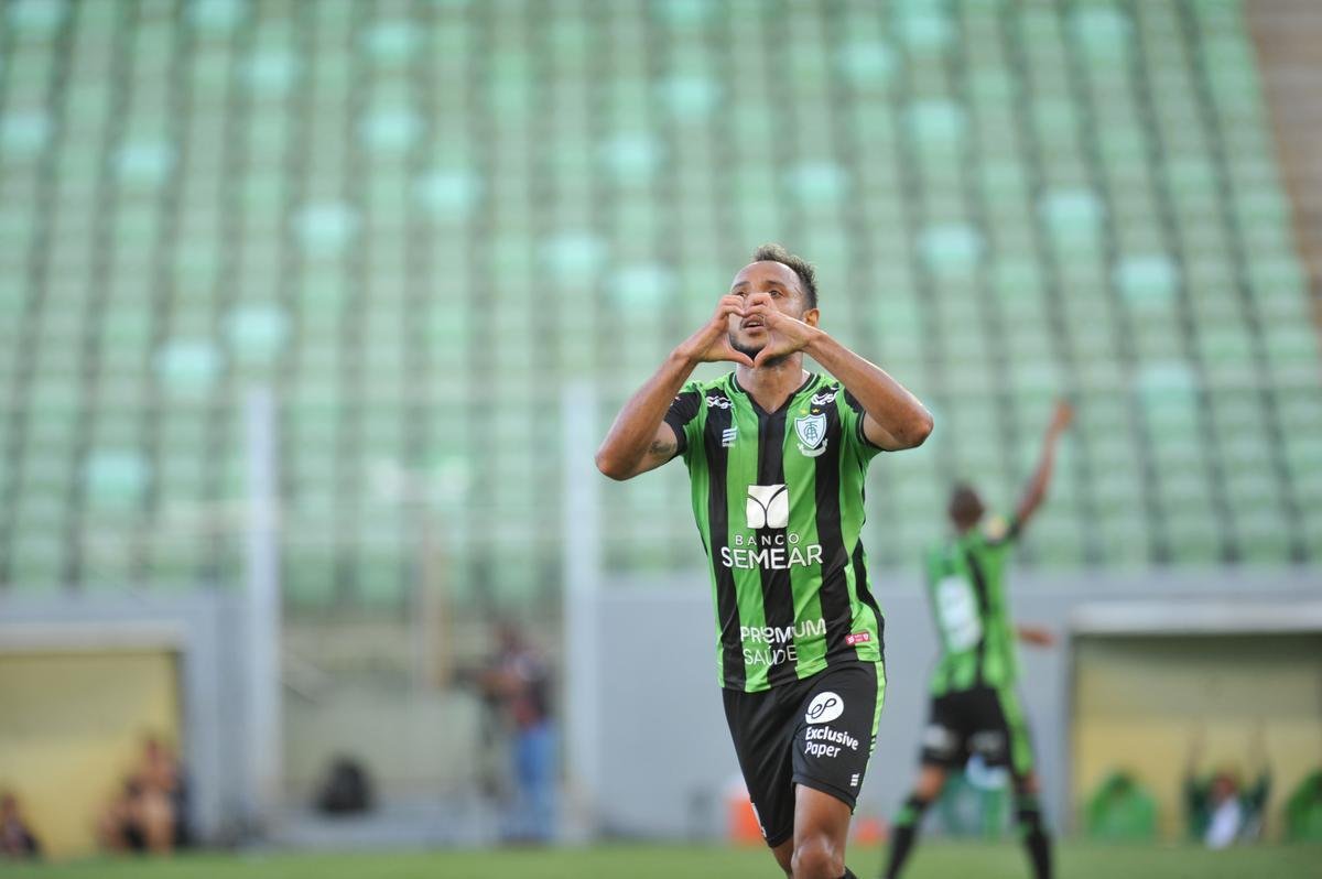 Amrica e Boa Esporte empataram em jogo movimentado no Independncia 