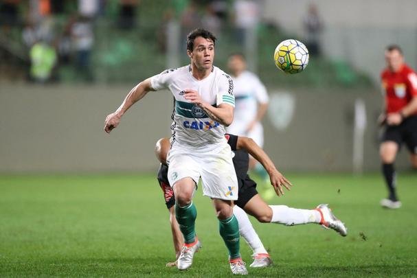 No Independncia, equipes se enfrentam pela 15 rodada do Campeonato Brasileiro