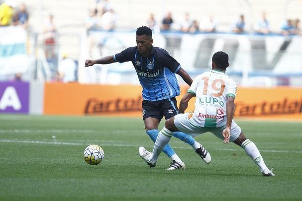 Amrica visitou o Grmio, no Rio Grande do Sul, e saiu derrotado por 3 a 0