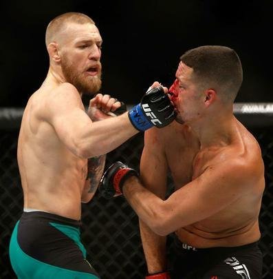 Veja imagens da fantástica luta entre Conor McGregor e Nate Diaz