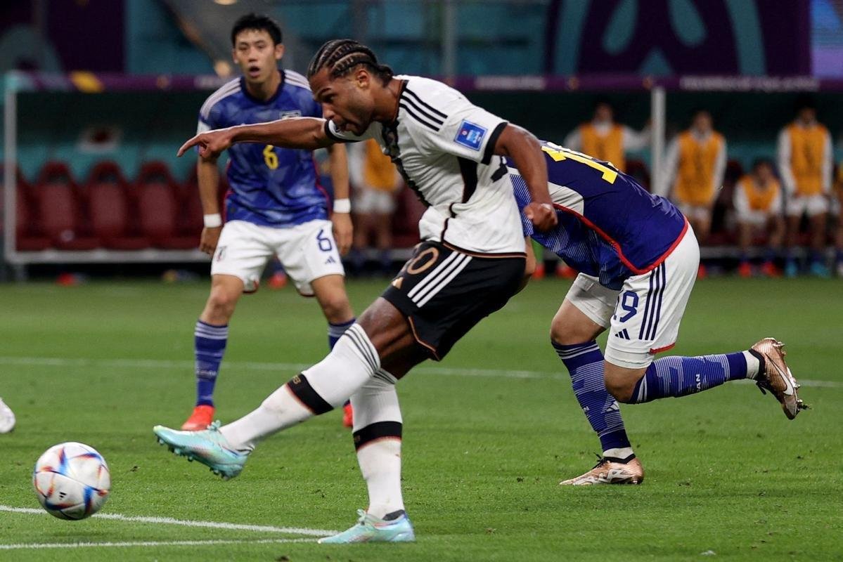 Pela primeira rodada do Grupo E da Copa do Mundo, Alemanha e Japo se enfrentam no  Estdio Internacional Khalifa, em Doha