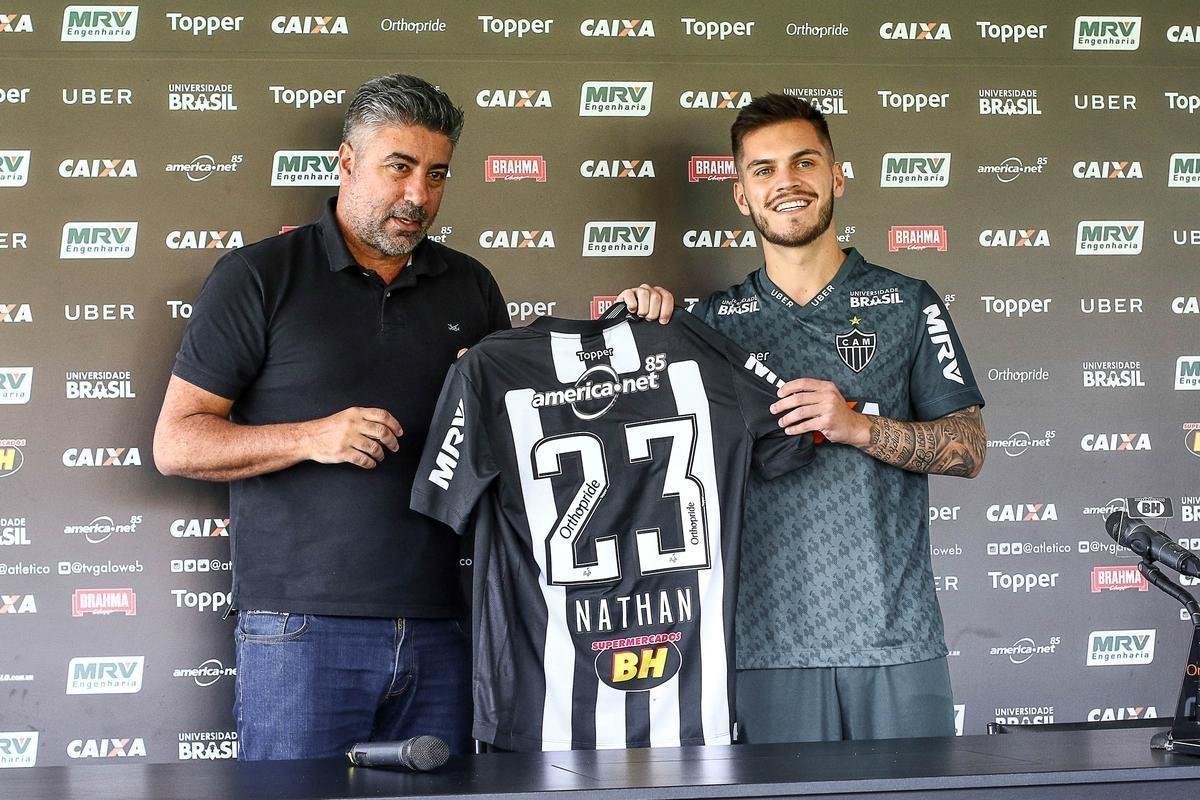 Apresentao do meia Nathan, novo jogador do Atltico
