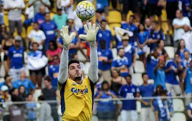 A Gazeta  Dirigentes do Cruzeiro avaliam trazer jogo para o Kleber Andrade