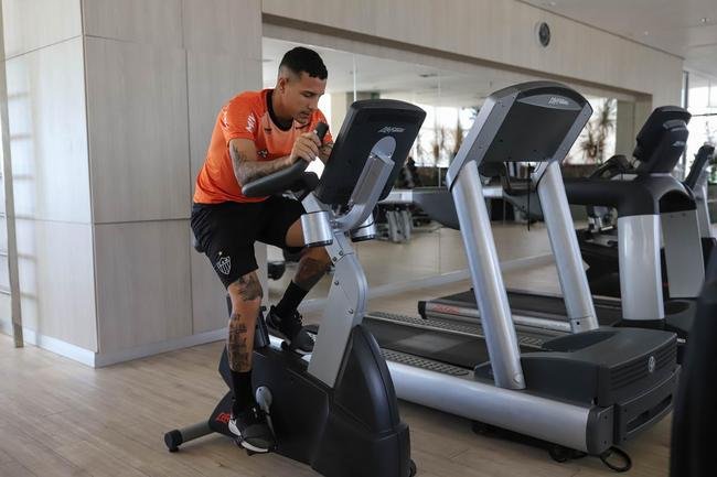Atltico treina em academia do hotel em Fortaleza